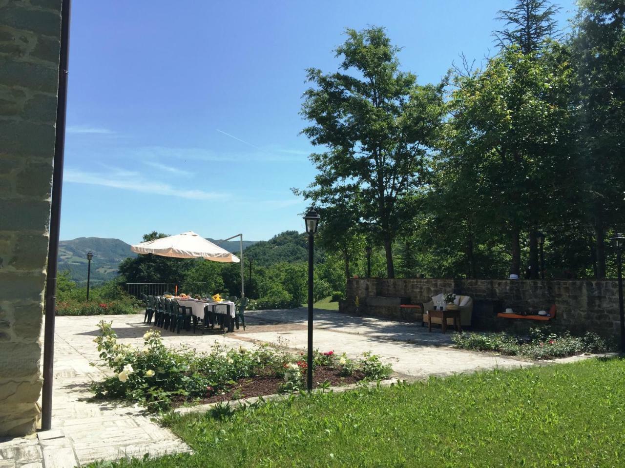 Relais Valguerriera ξενώνας Apecchio Εξωτερικό φωτογραφία