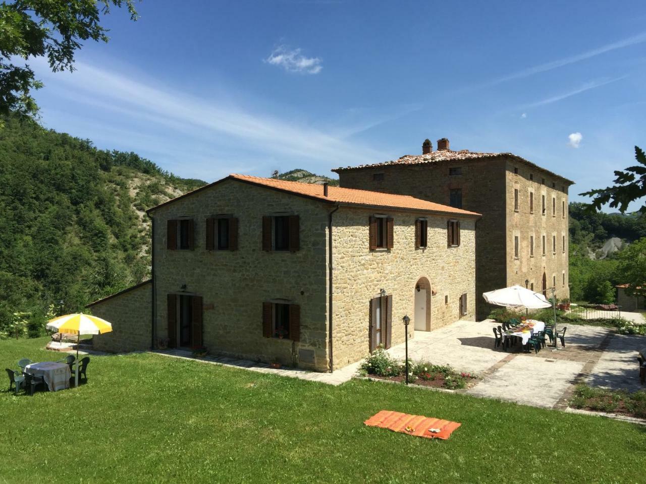 Relais Valguerriera ξενώνας Apecchio Εξωτερικό φωτογραφία