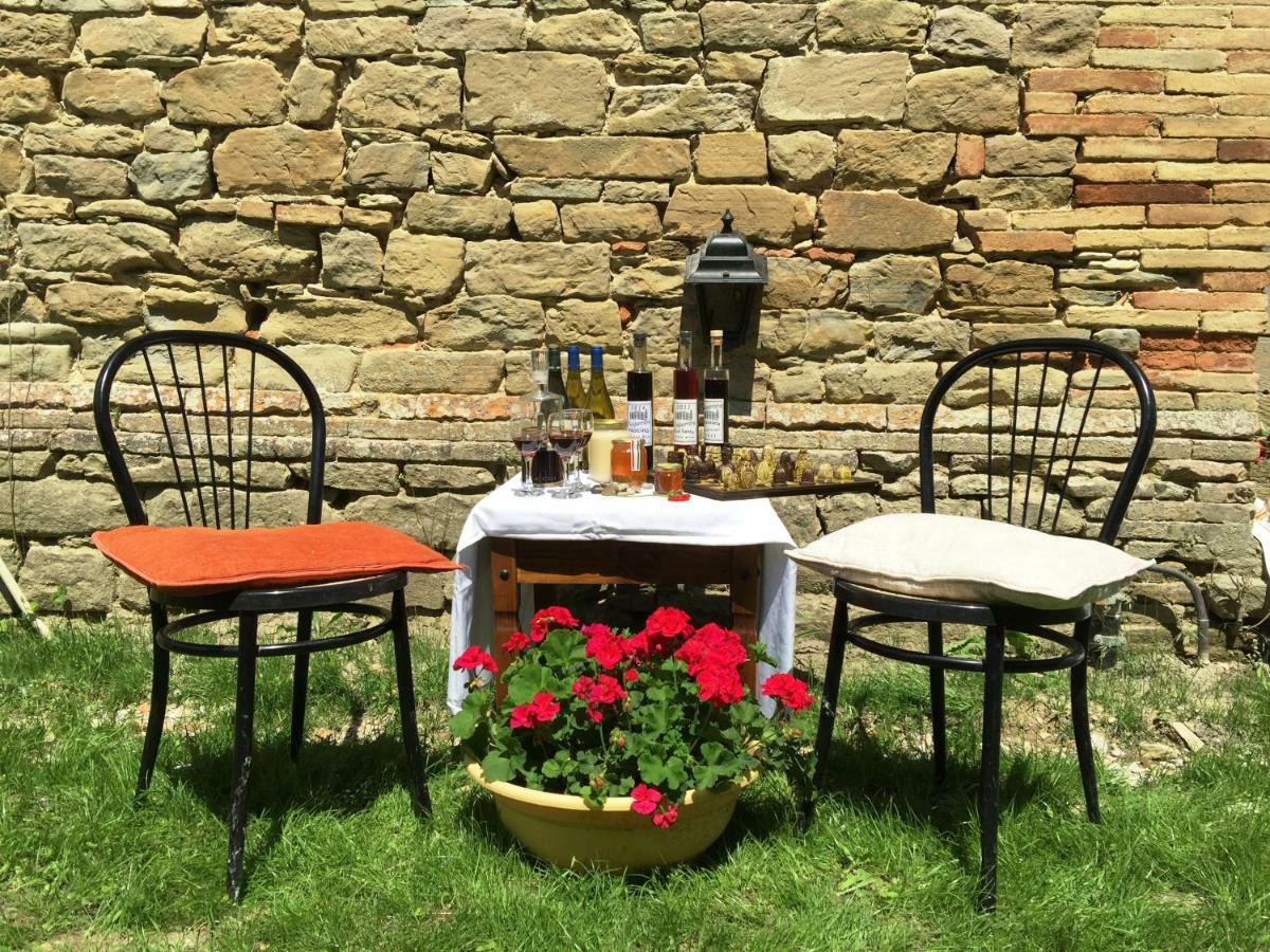 Relais Valguerriera ξενώνας Apecchio Εξωτερικό φωτογραφία